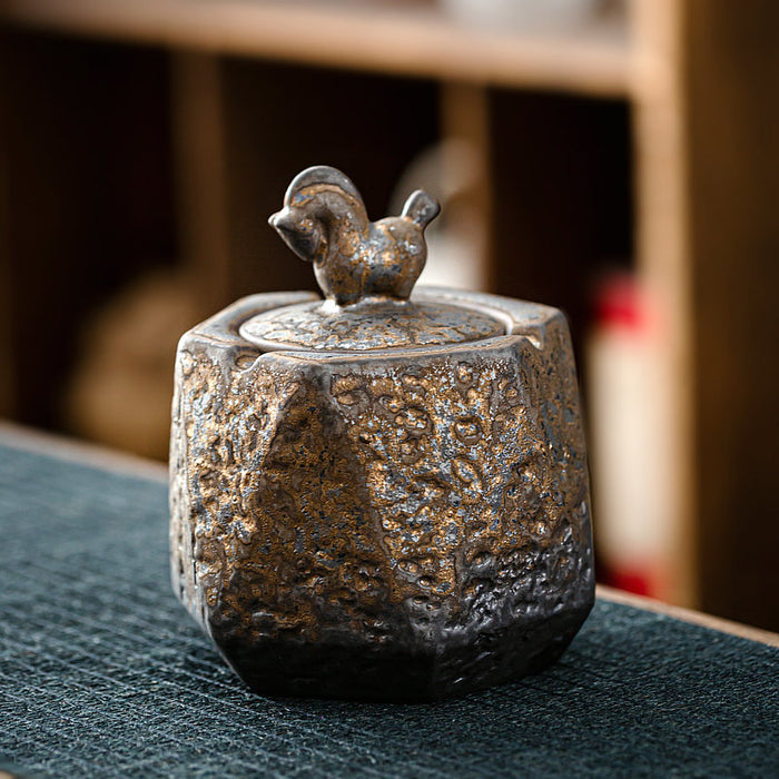 Covered Retro Ashtray